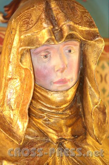 2011.09.18_11.34.08.jpg - Die Heilige Ottilie, Schutzpatronin von Kollmitzberg, wird bei Augenleiden angerufen.   Ihre schöne Statue hat leider auch ein kleines Augenproblem.  ;)