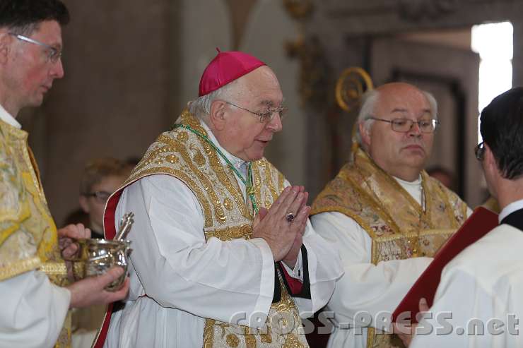 2014.06.15_11.35.58.jpg - Der apostolische Nuntius Erzbischof Peter Stephan Zurbriggen.