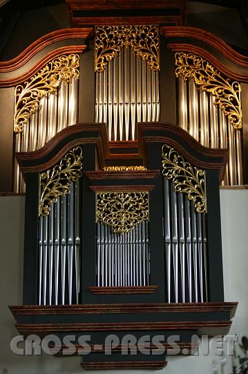 2008.07.27_08.40.10.JPG - Die St.Michaeler Orgelpfeifen sind aus Gold und Silber. :)