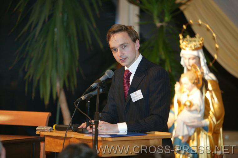 06.04.01_021 Christiaan W.J.M. Alting von Gesau, 
General Counsel and Vice President for Development, ITI, Gaming