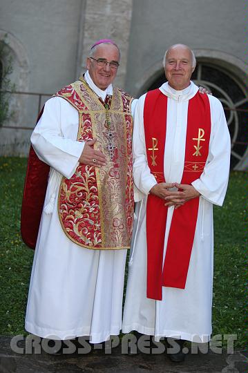 2010.08.16_17.17.01.jpg - Abt Gregor Donnersmarck mit P.Leo Maasburg Direktor von Missio Austria.