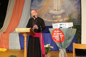 JungFamilienTreffen 2012 Den Impuls am Sonntag gab der Familienbischof der österr. Bischofskonferenz DDr. Klaus Küng zum Motto des heurigen Treffens: 