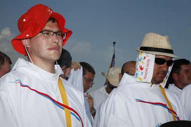 Kopfbedeckungen Kopfbedekungen der Priester - Headgear of priests :)