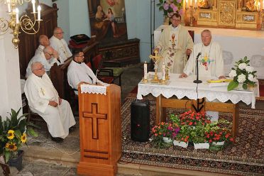 Proštenje sv. Marije Magdalene Prilišće, 22.07.2023 Misno slavlje na blagdan sv. Marije Magdalene u župnoj crkvi u Prilišću predvodio je vlč. Dražen...