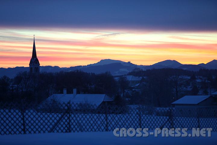 2010.12.17_08.29.22.jpg - Sonnenaufgang ber dem Mostviertel.