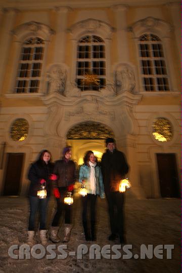 2010.12.03_22.48.26.jpg - "ADVENTuristen" ;) auf dem Weg zurck zum Jugendhaus Schacherhof.