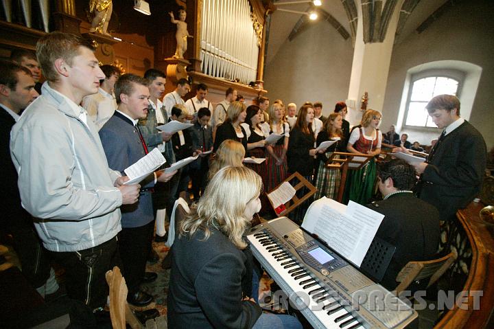 2008.09.28_09.28.38.JPG - Landjugend-Chor