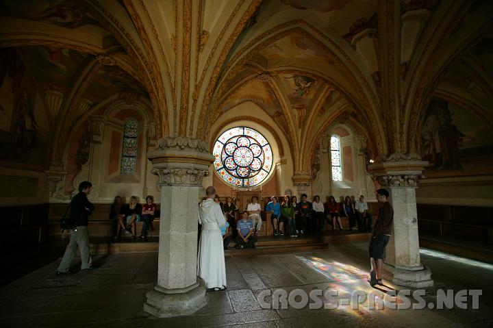 2008.07.05_08.48.04.JPG - Fhrung durch Stift Heiligenkreuz mit Fr. Coelestin