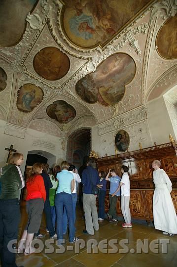 2008.07.05_09.12.36.JPG - Fhrung durch Stift Heiligenkreuz mit Fr. Coelestin