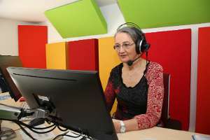 Eröffnung des Radio Maria Studios in Innsbruck Katja Edenharter moderiert den Internationalen Rosenkranz.
